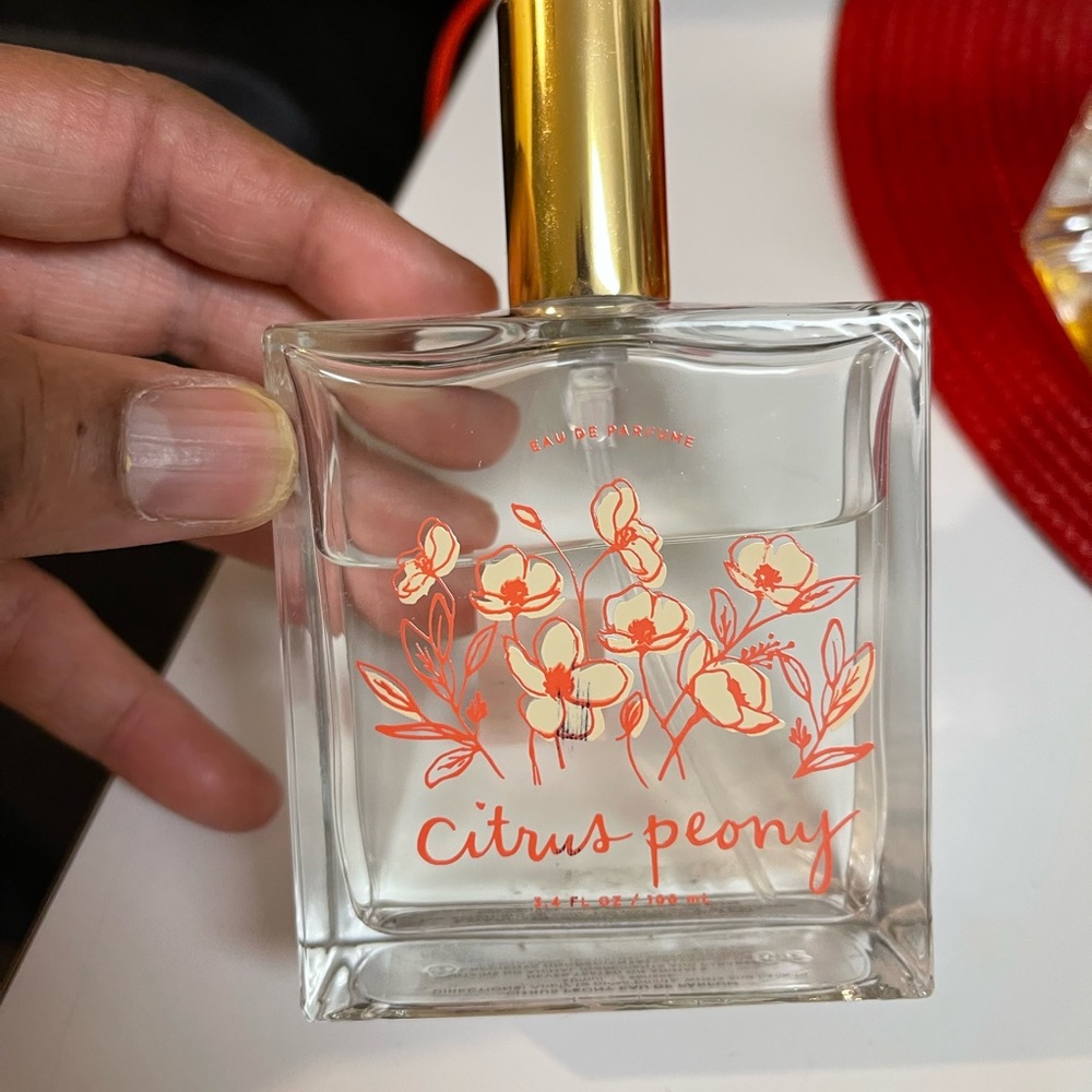 90% FULL BOTTLE OF EAU DE PERFUME CITRUS PEONY BY ANTHROPOLOGIE RETAILS $99